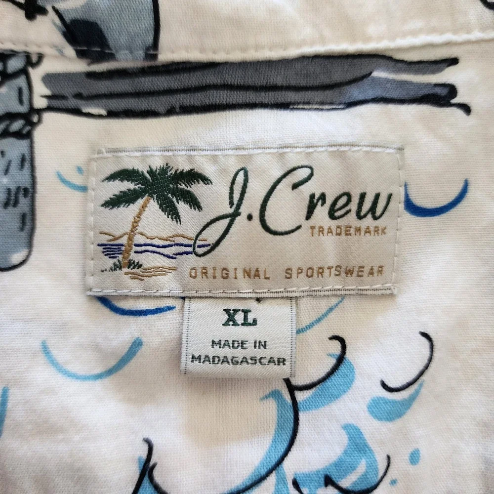 J. Crew‎ short sleeve button front Hawaiian shirt white blue mens size XL boats